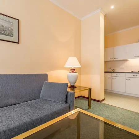 Galerie Leipziger Hof Otel 4*